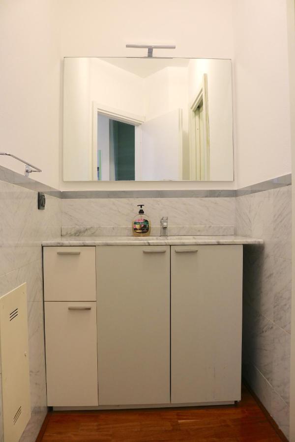 Happy Flat With Terrace Apartment Milan Exterior photo